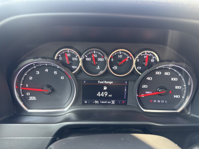 Used 2022 Chevrolet Silverado 2500 LT AWD/4WD image 10