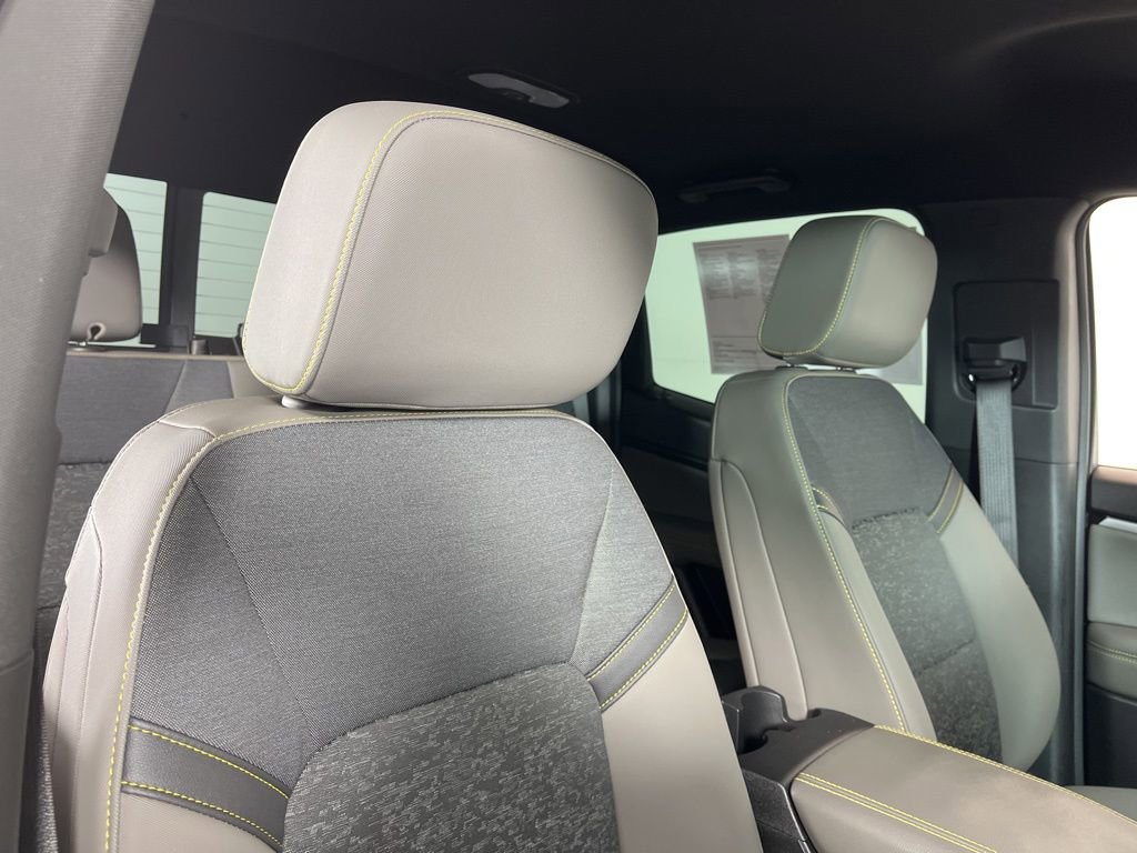 Certified 2024 Chevrolet Colorado ZR2 w/ Technology Package image 7