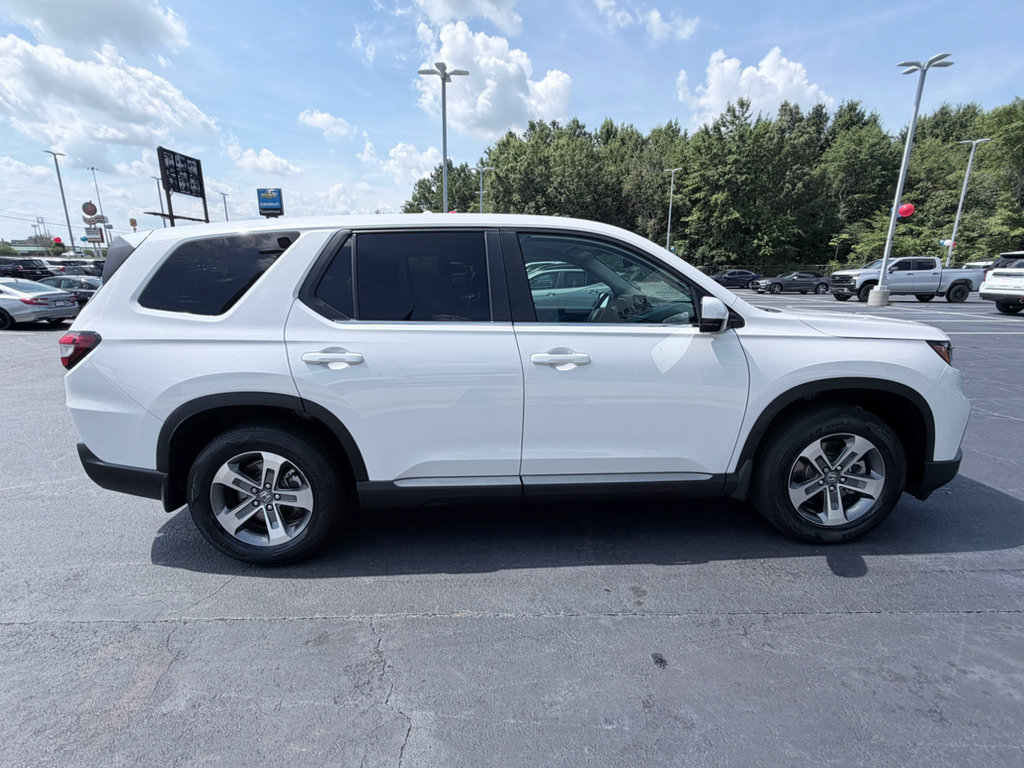 Used 2025 Honda Pilot EX-L image 4