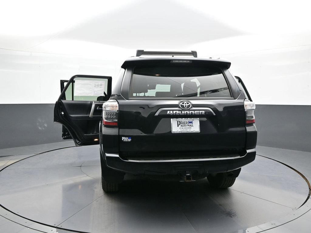 Certified 2022 Toyota 4Runner SR5 Premium image 45