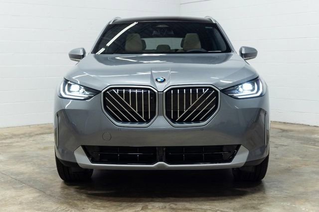 Certified 2025 BMW X3 xDrive30i w/ Premium Package image 8