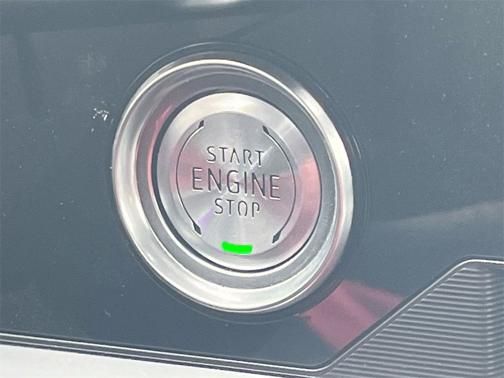 Used 2024 Chevrolet Corvette Stingray Preferred Cpe w/ Z51 Performance Package image 24