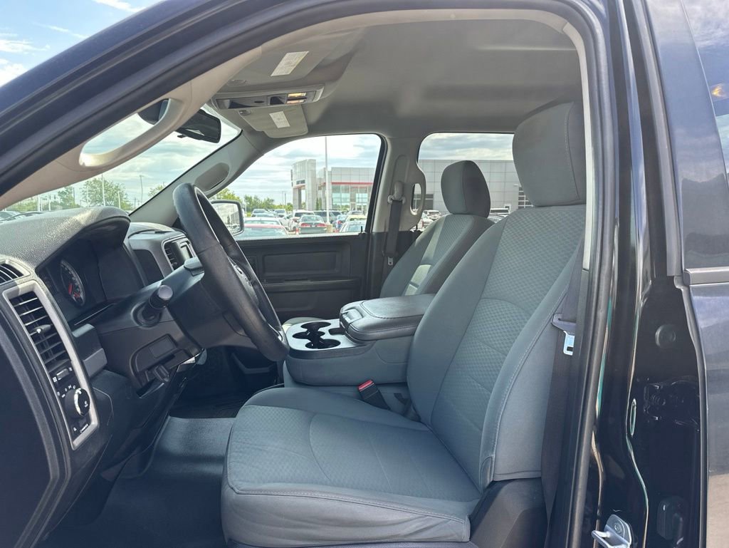 Used 2015 RAM 1500 Express AWD/4WD image 14