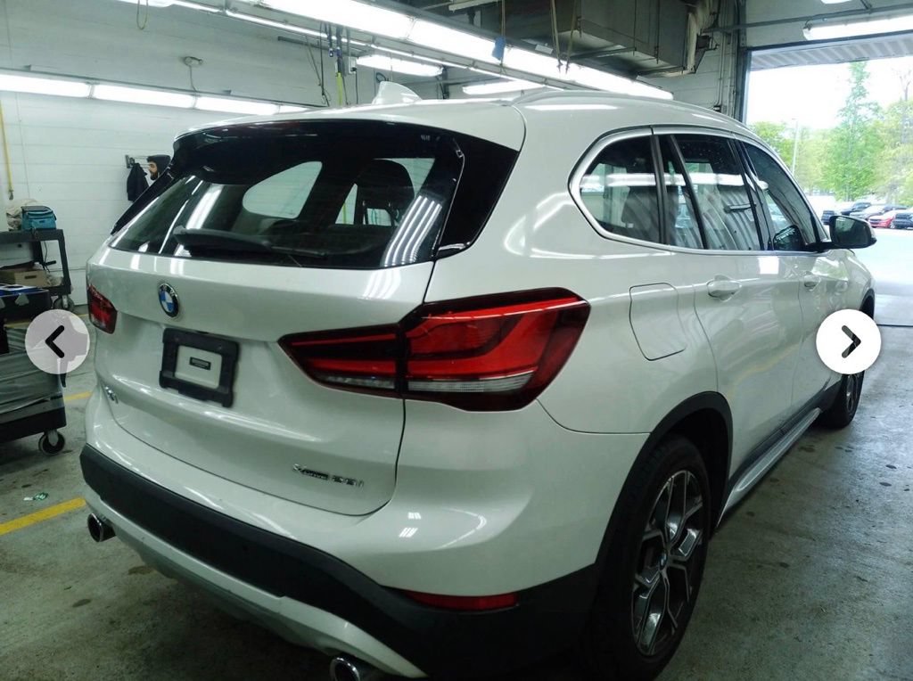 Used 2021 BMW X1 xDrive28i w/ Convenience Package AWD/4WD image 3