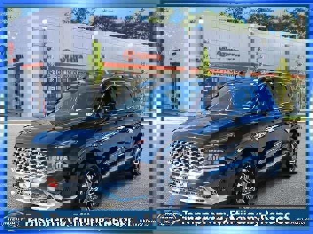 Used 2022 Hyundai Santa Fe SEL image 2