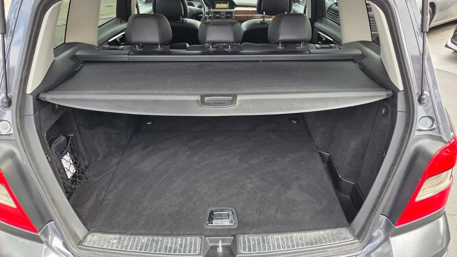 Used 2010 Mercedes-Benz GLK 350 2WD image 12