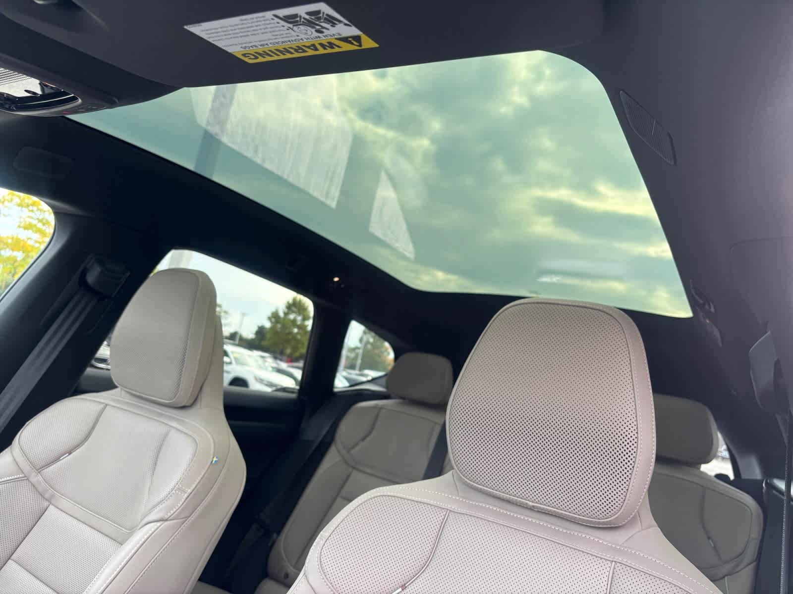 New 2027 Volvo EX60 Ultra AWD/4WD image 25