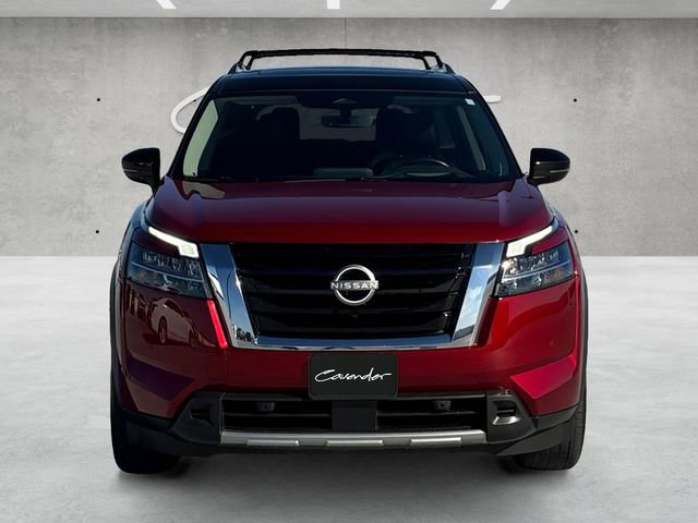 Used 2024 Nissan Pathfinder Platinum image 18