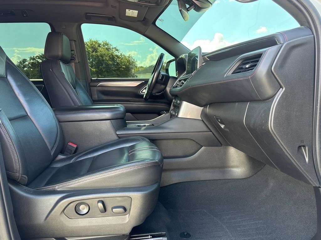 Used 2021 Chevrolet Tahoe RST w/ Luxury Package image 14