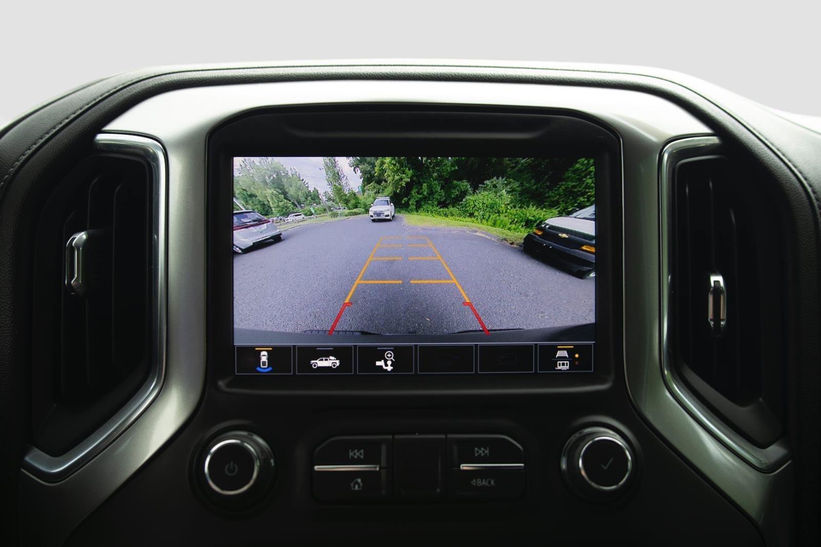 Used 2020 Chevrolet Silverado 1500 RST AWD/4WD image 11