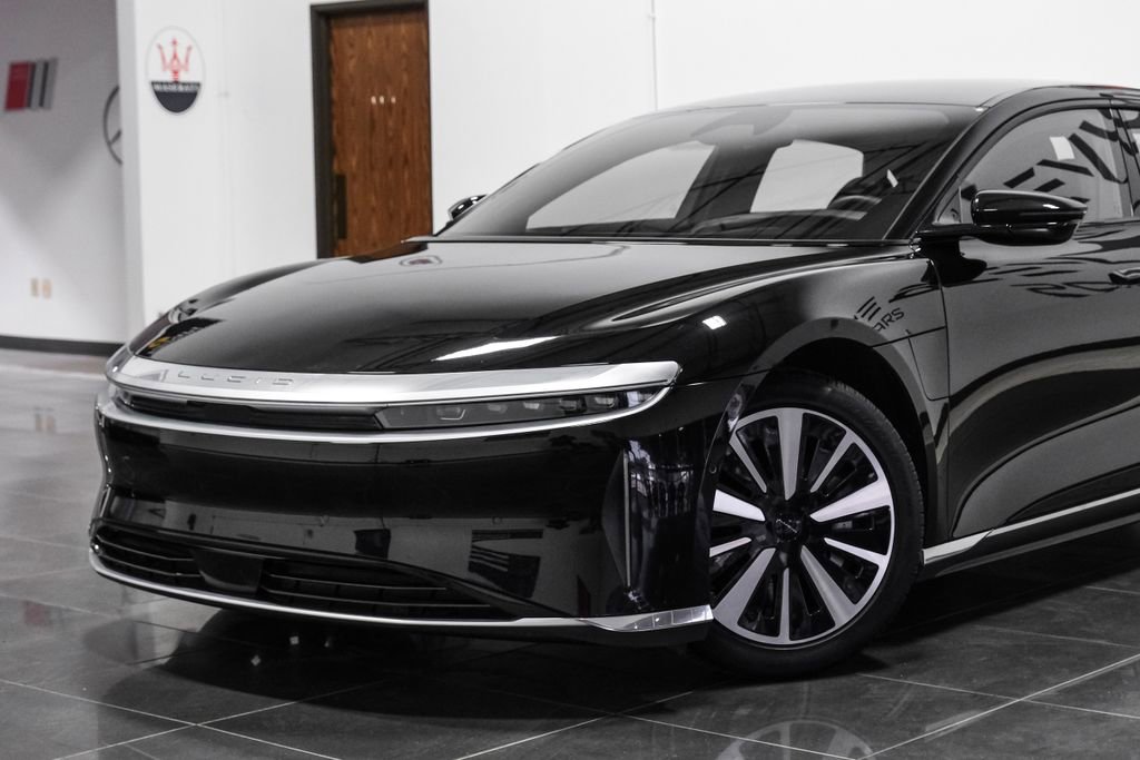 Used 2023 Lucid Air Pure image 8