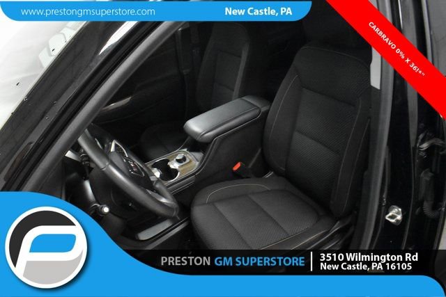 Certified 2023 GMC Acadia SLE w/ LPO, Floor Liner Package image 13