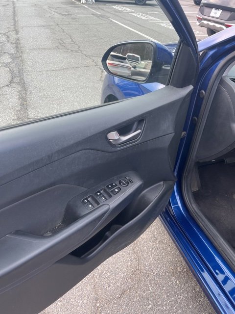 Used 2020 Hyundai Accent SE image 5