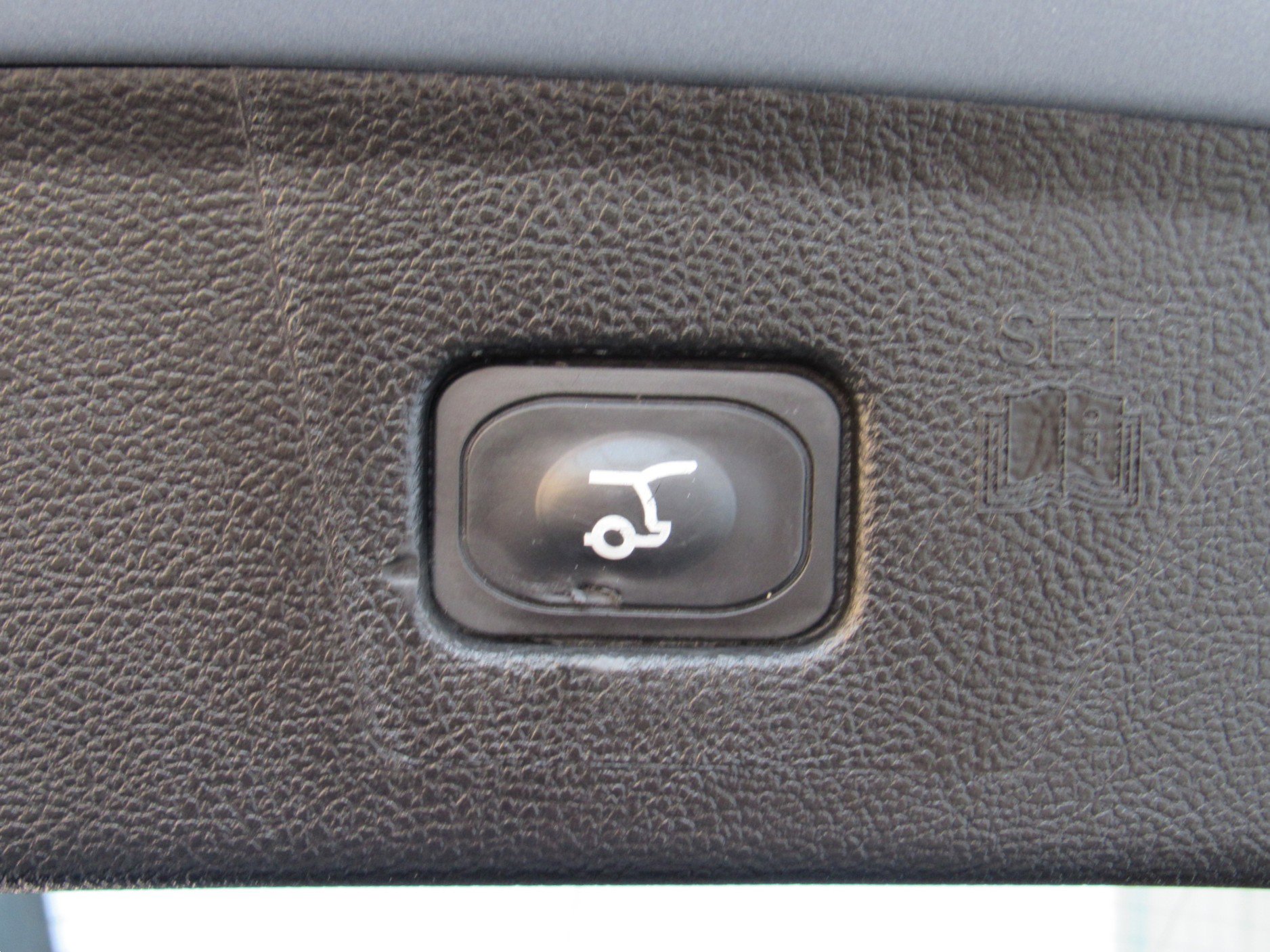 Used 2024 Ford Edge Titanium image 42