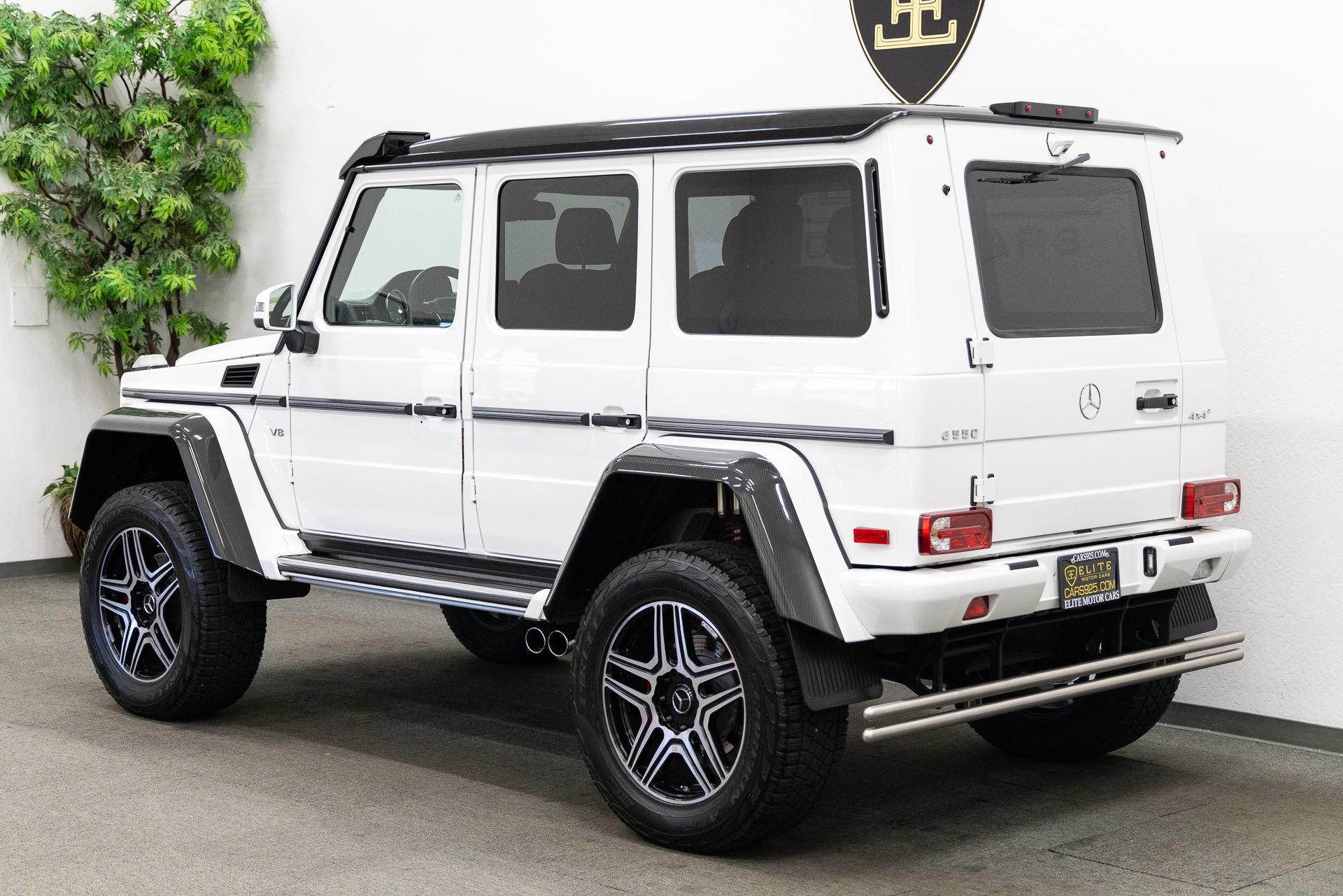 Used 2018 Mercedes-Benz G 550 Squared image 3