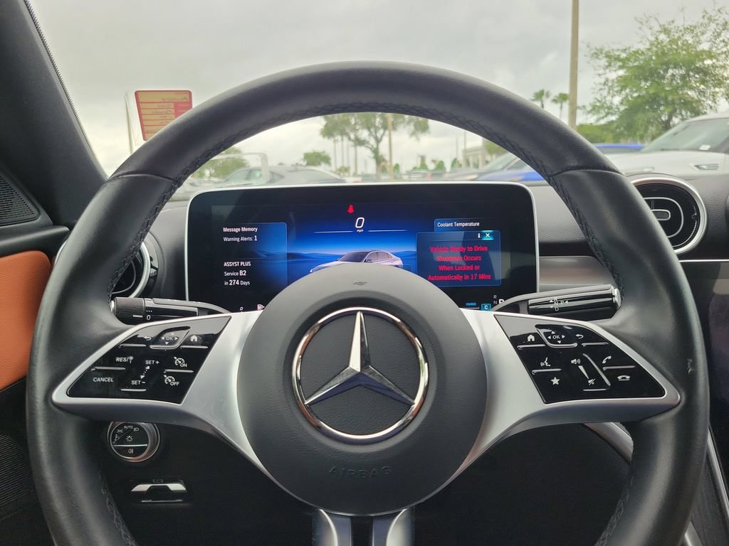 Used 2025 Mercedes-Benz C 300 4MATIC Sedan image 21