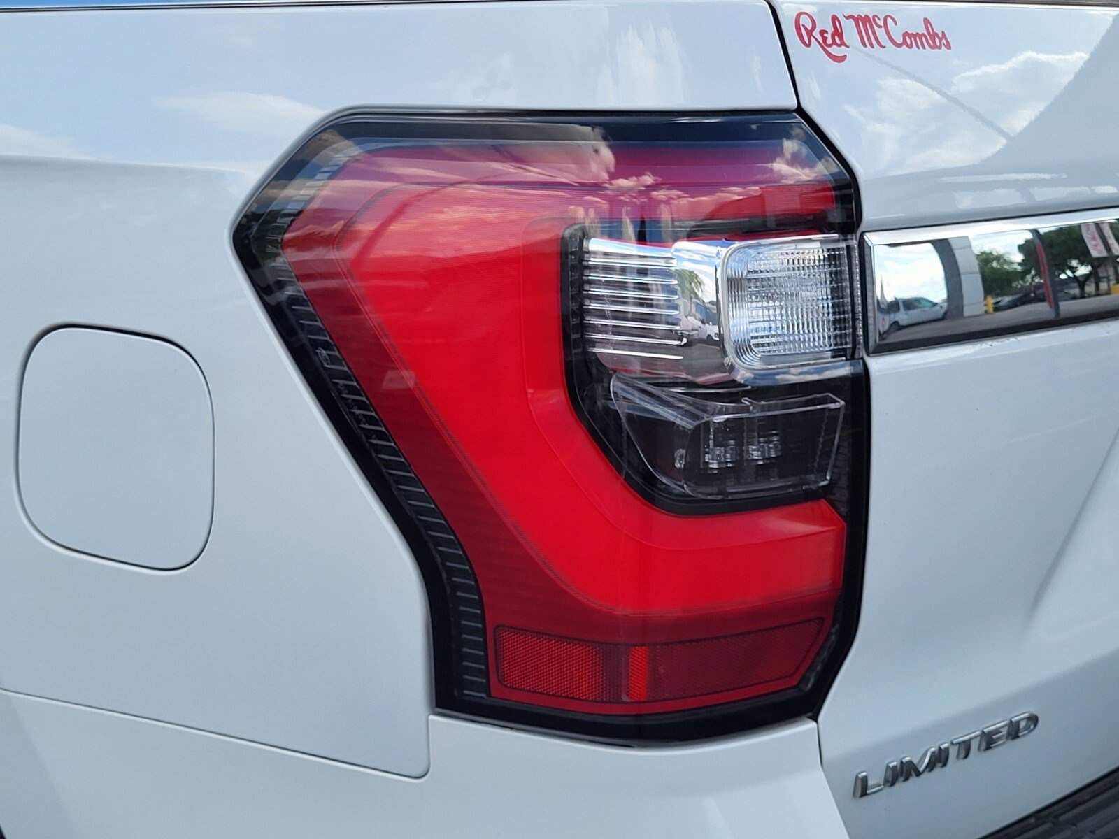 Certified 2021 Ford Expedition Limited image 10
