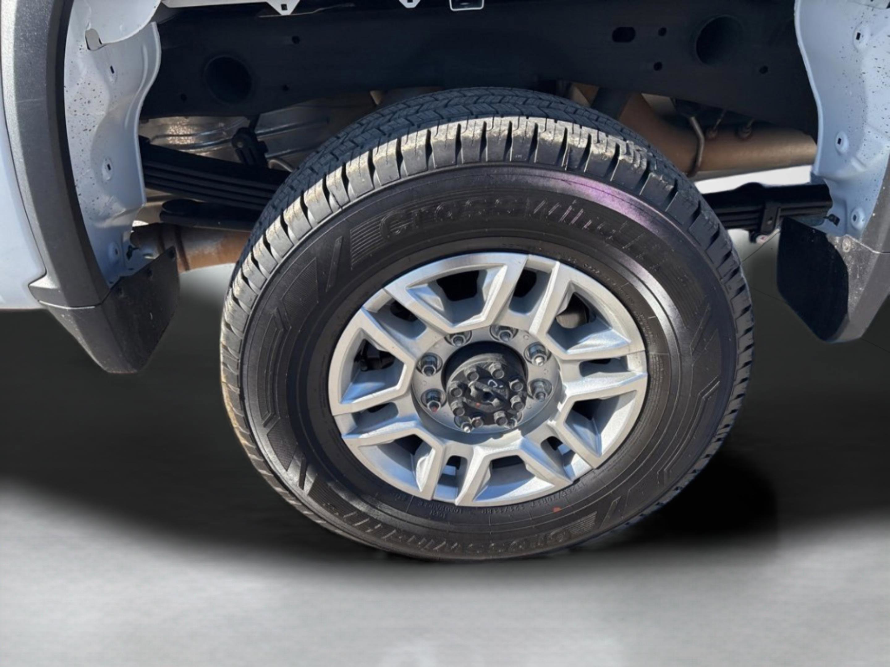 Used 2024 Chevrolet Silverado 2500 LT image 50