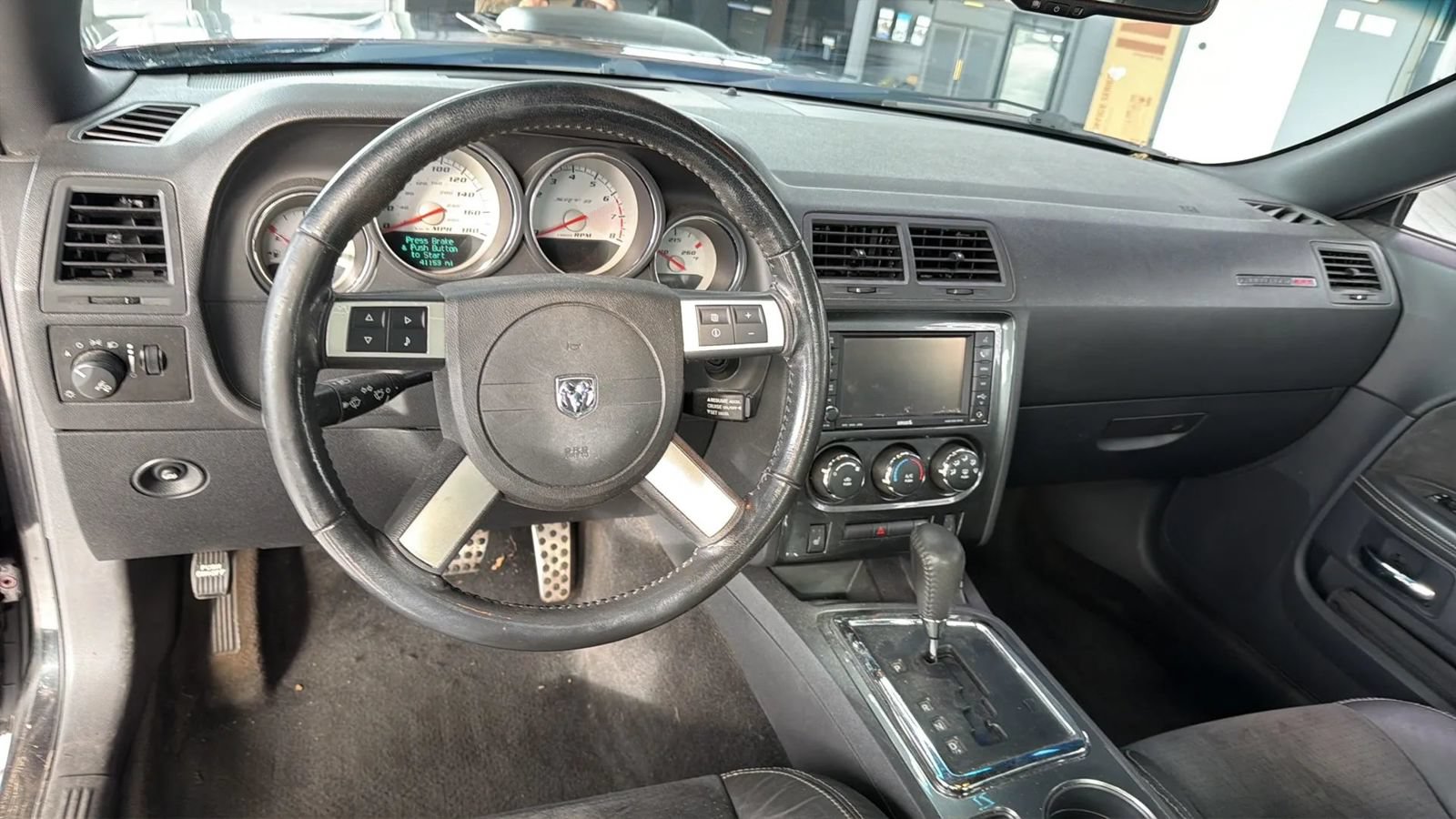 Used 2009 Dodge Challenger SRT8 RWD image 15