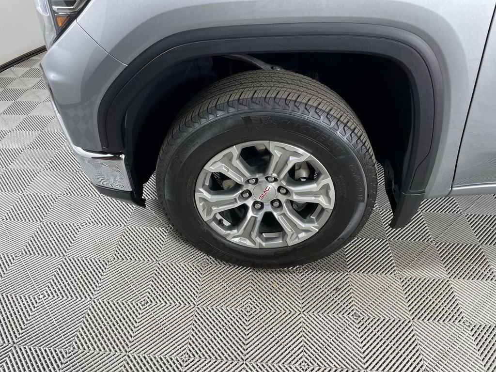 Used 2025 GMC Sierra 1500 SLT image 32