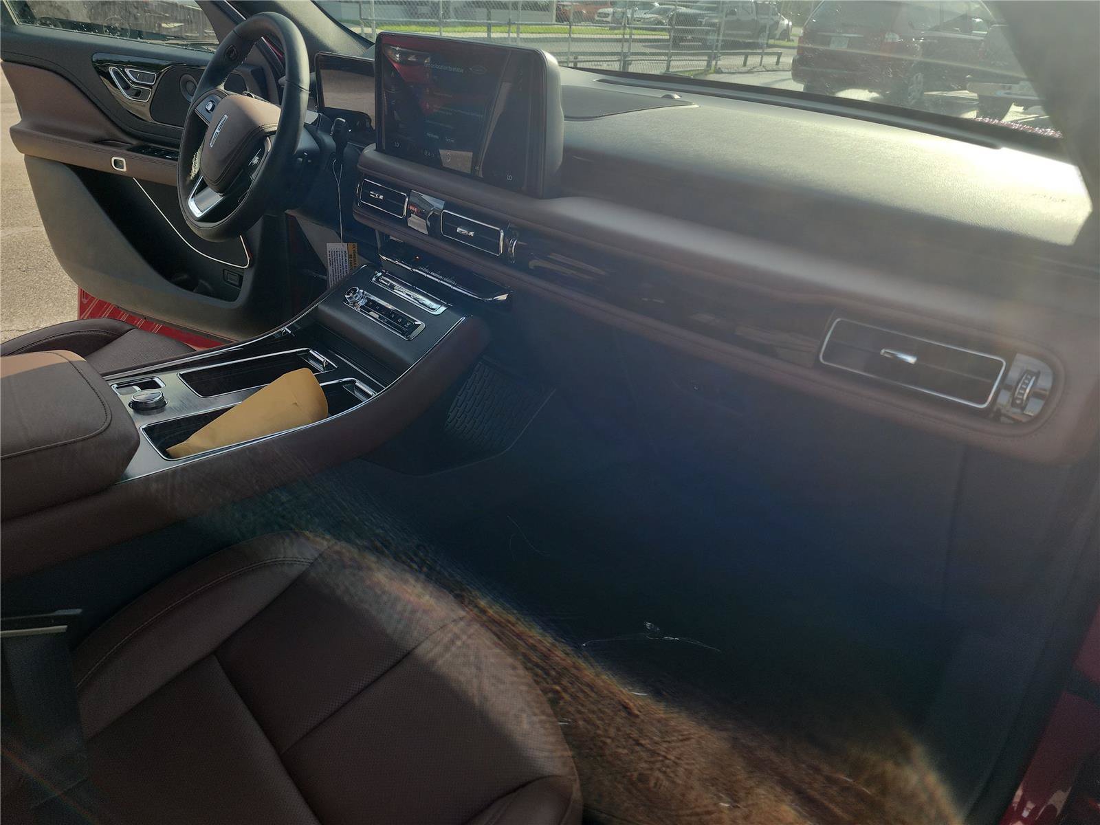 New 2026 Lincoln Aviator Reserve w/ Jet Appearance Package RWD image 26