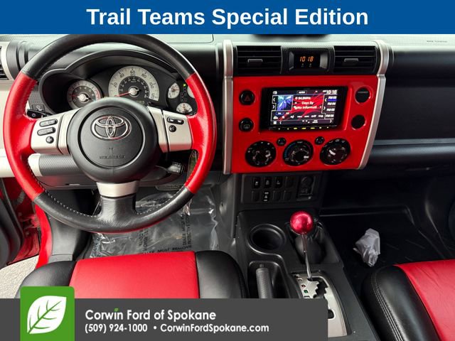 Used 2012 Toyota FJ Cruiser Base image 3