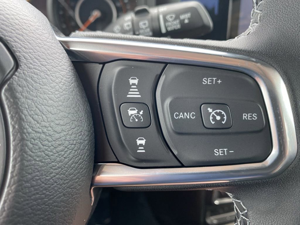 New 2025 Jeep Wrangler Sahara w/ Safety Group image 29