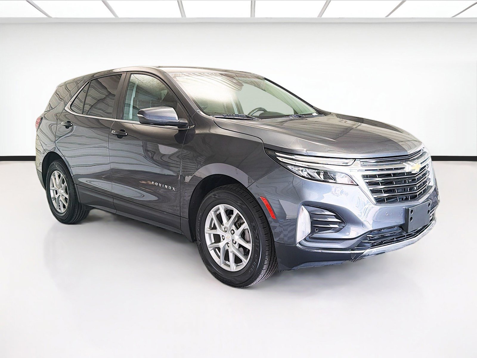 Used 2022 Chevrolet Equinox LT AWD/4WD image 3