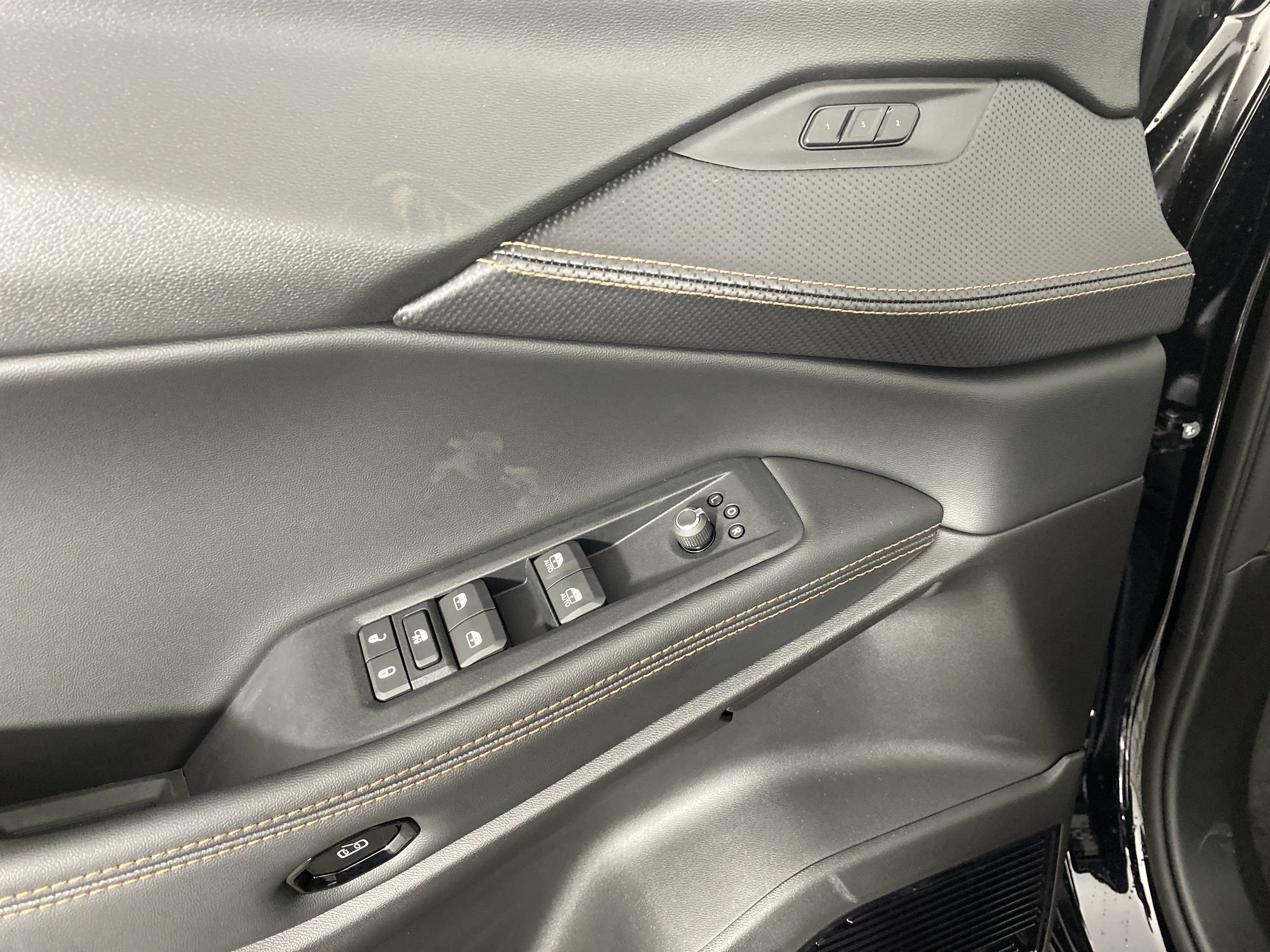 New 2026 Jeep Cherokee Overland w/ Advanced Pro Tech Group AWD/4WD image 14