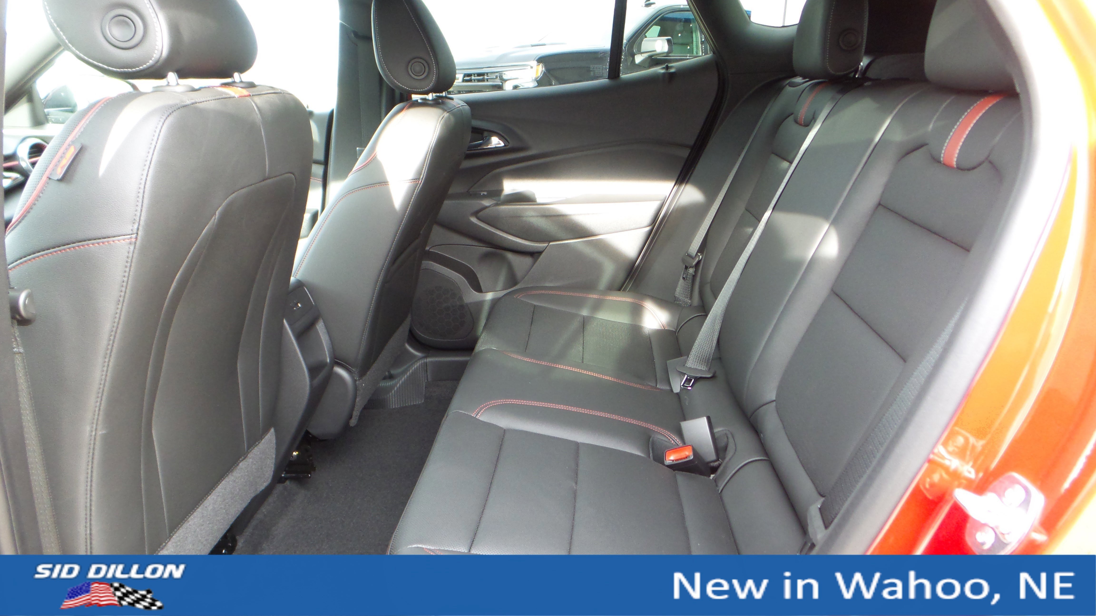 New 2026 Chevrolet Trax RS w/ Sunroof Package image 18