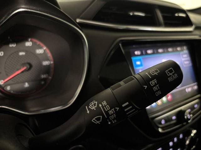 Used 2021 Chevrolet TrailBlazer RS w/ Sun and Liftgate Package FWD image 31