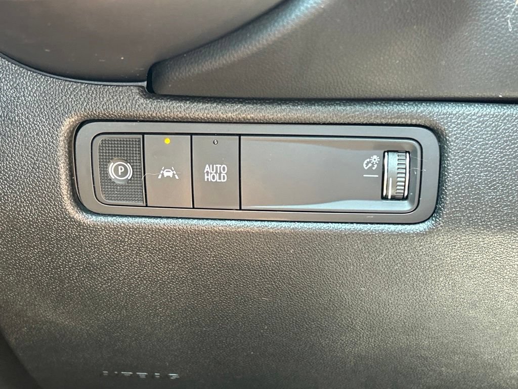 Used 2025 Chevrolet Equinox EV LT FWD image 28