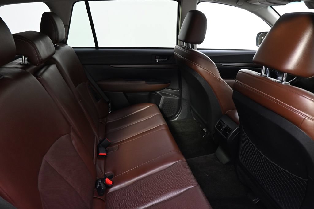 Used 2014 Subaru Outback 3.6R Limited AWD/4WD image 15