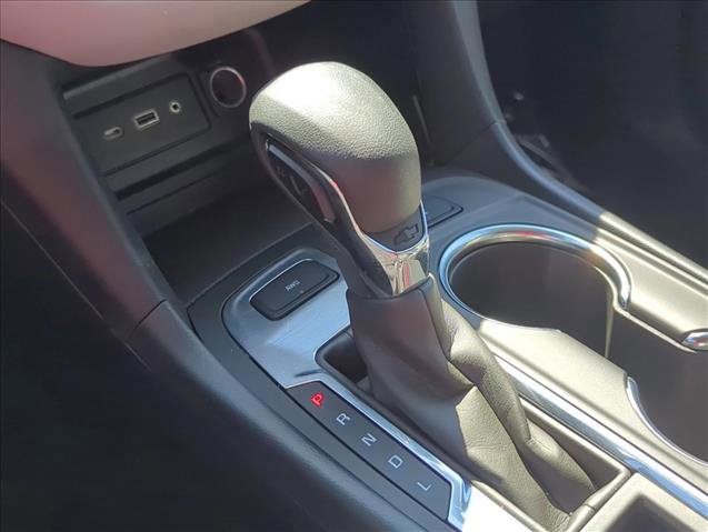 Used 2024 Chevrolet Equinox LT image 16