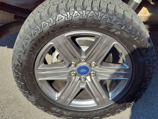 Certified 2020 Ford F150 XLT w/ Equipment Group 302A Luxury image 5