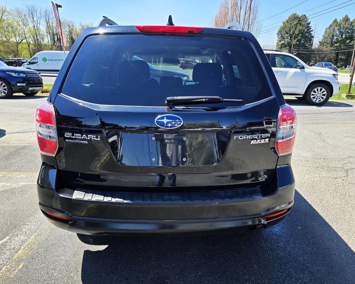 Used 2016 Subaru Forester 2.5i Premium w/ All-Weather Package image 4