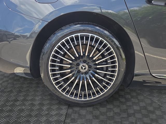 Used 2024 Mercedes-Benz EQS 580 4MATIC Sedan image 37