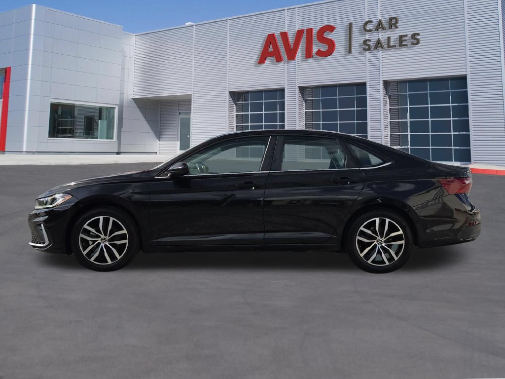Used 2026 Volkswagen Jetta SE FWD image 10