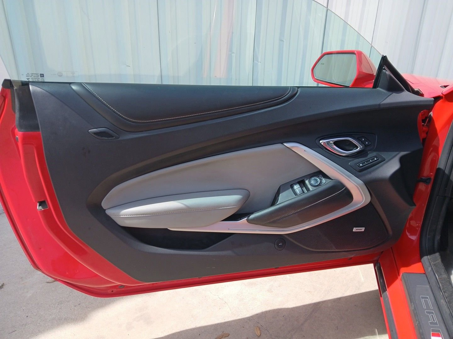 Used 2016 Chevrolet Camaro LT image 9