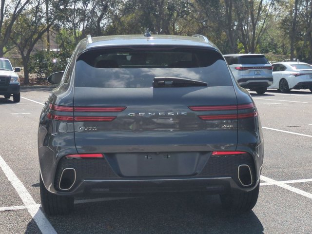 Used 2022 Genesis GV70 2.5T w/ Advanced Package image 6