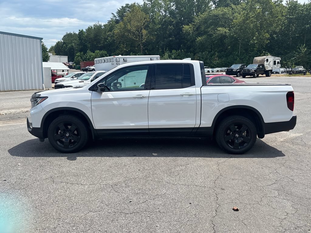 Used 2024 Honda Ridgeline Black Edition image 8