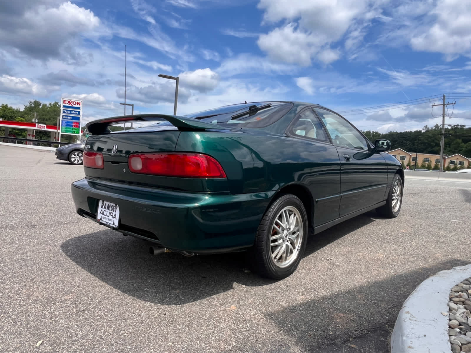 Used 2001 Acura Integra LS FWD image 5