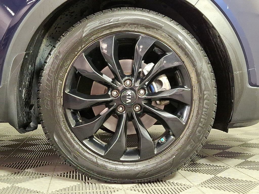 Used 2020 Kia Sorento EX image 11