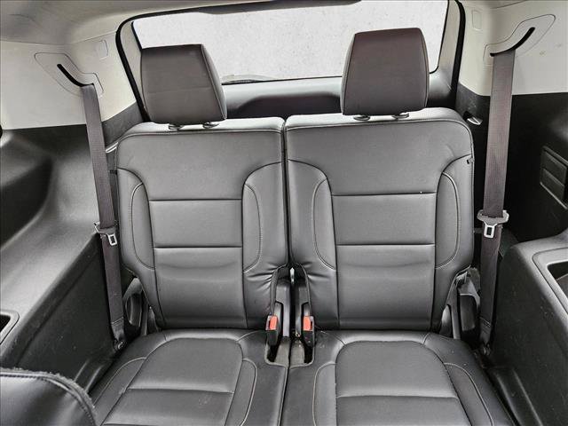 Used 2018 GMC Acadia SLT AWD/4WD image 17