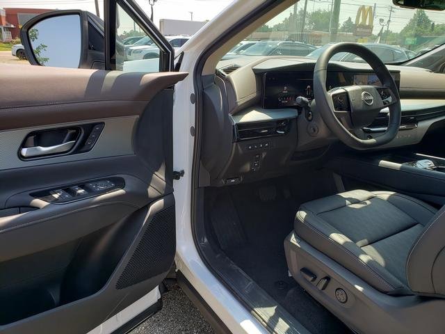 New 2025 Nissan Murano Platinum w/ Cargo Package image 11