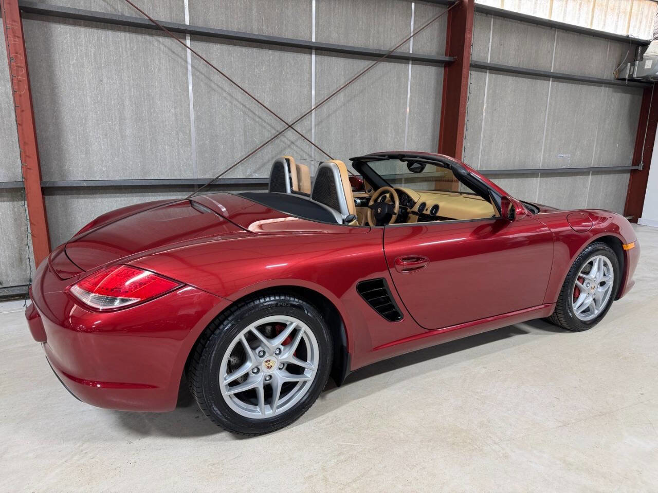 Used 2011 Porsche Boxster image 12