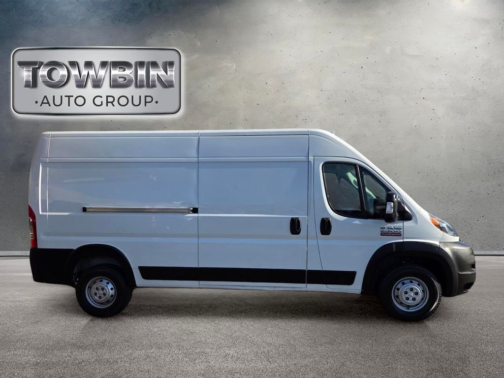 Used 2022 RAM ProMaster 2500 FWD image 3