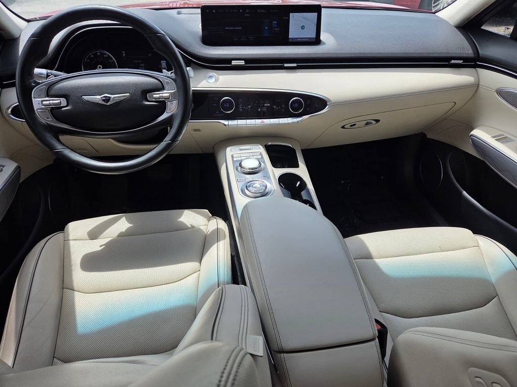 Used 2023 Genesis GV70 2.5T w/ Advanced Package AWD/4WD image 9