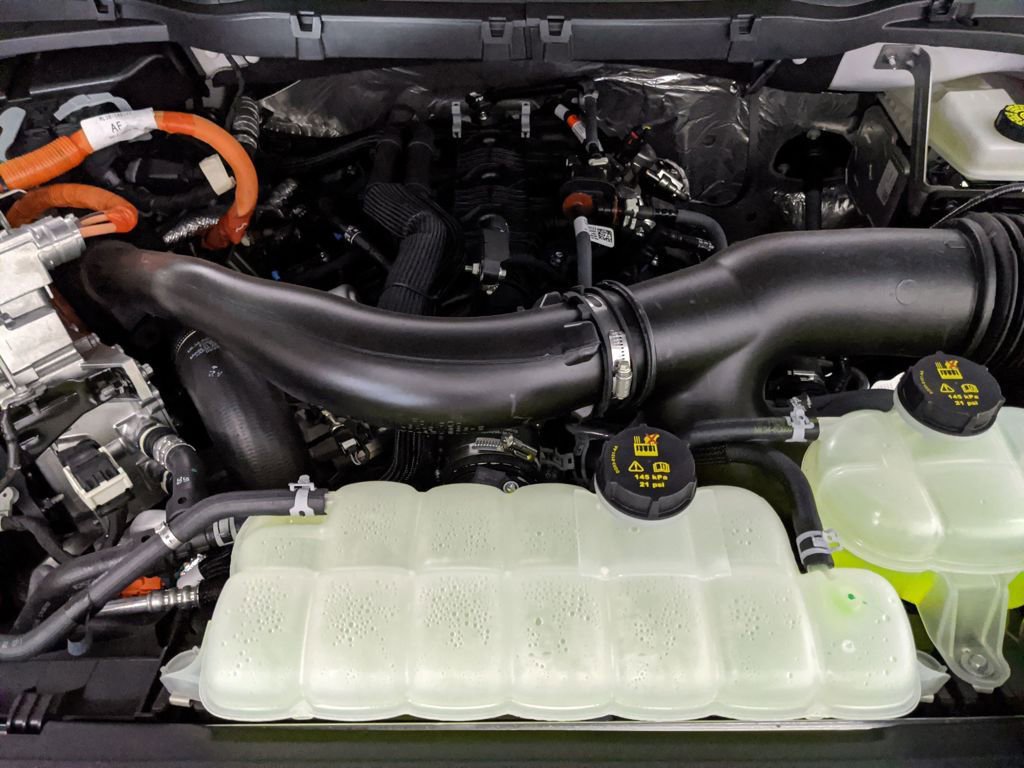 New 2025 Ford F150 Platinum w/ Equipment Group 702A High image 28