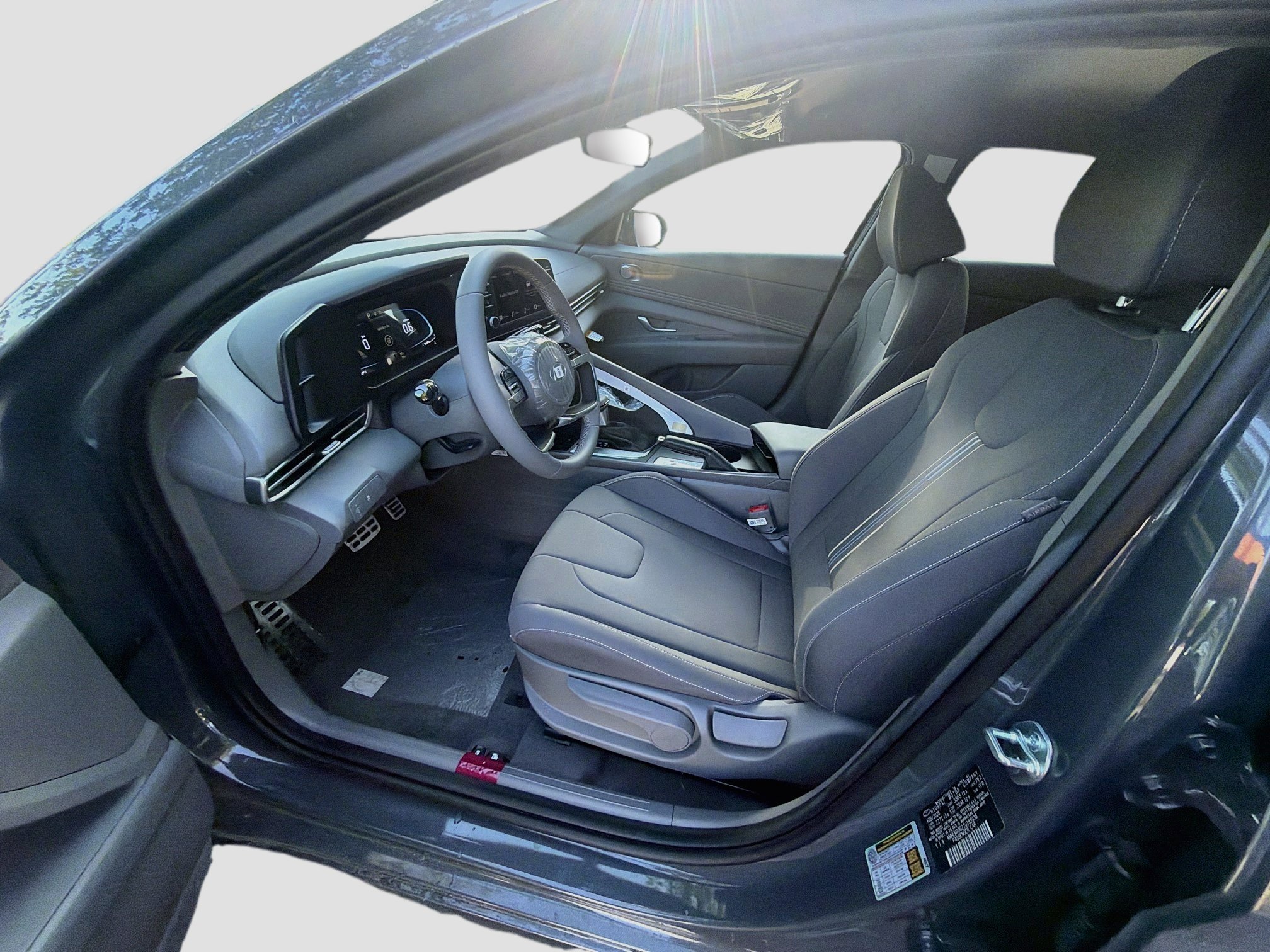 New 2026 Hyundai Elantra Sport FWD image 14